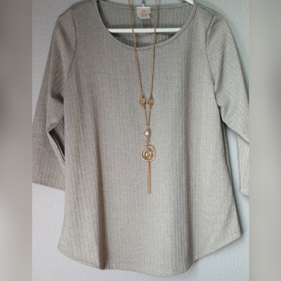 Tops - Sparkly Gold Top   NWOT